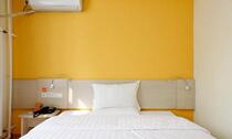 7 Days Hotel Chain Hotel · Tianjin Anshan West Road Tianjin University Store Ali exclusive queen bed room
