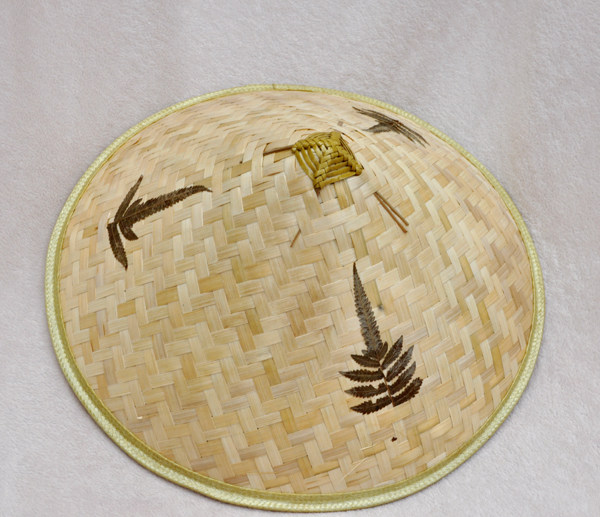 Bamboo choreography hat-hat stage performance props Leaf dance with tourist rain-proof sunscreen hat bamboo and hat factory price