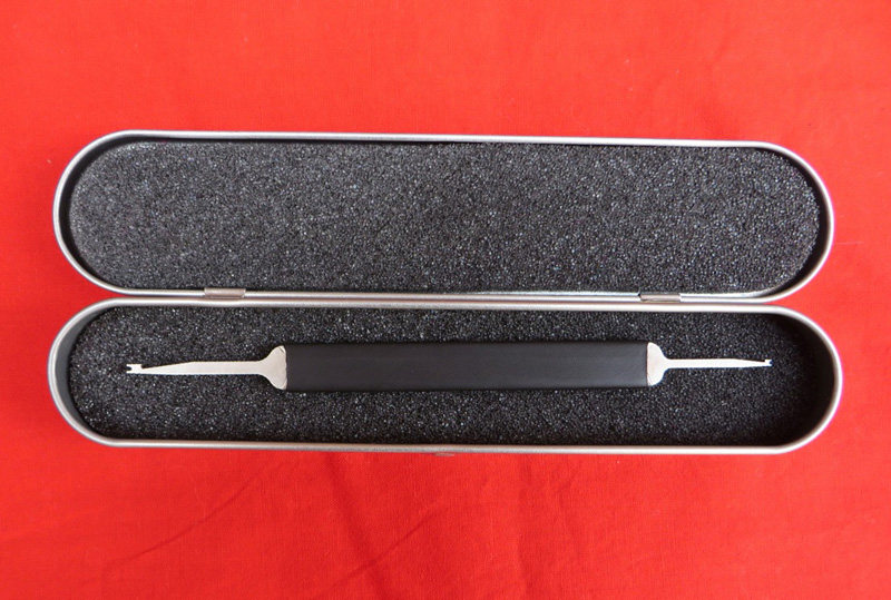 saxophone flute clarinet musical instrument repair tool hook spring needle spring hook spring hook