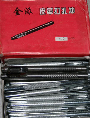 Tool belt punch leather hole opener, belt punch, hole puncher, special hole puncher, hole puncher, cylinder