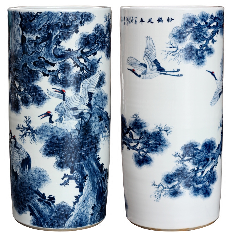 Blue and white porcelain of jingdezhen ceramic hand - made pine crane live ground quiver sitting room of Chinese style household furnishing articles and calligraphy cylinder