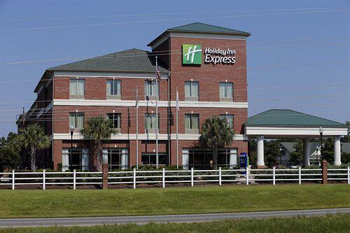 Holiday Inn Express LELAND - WILMINGTON AREA