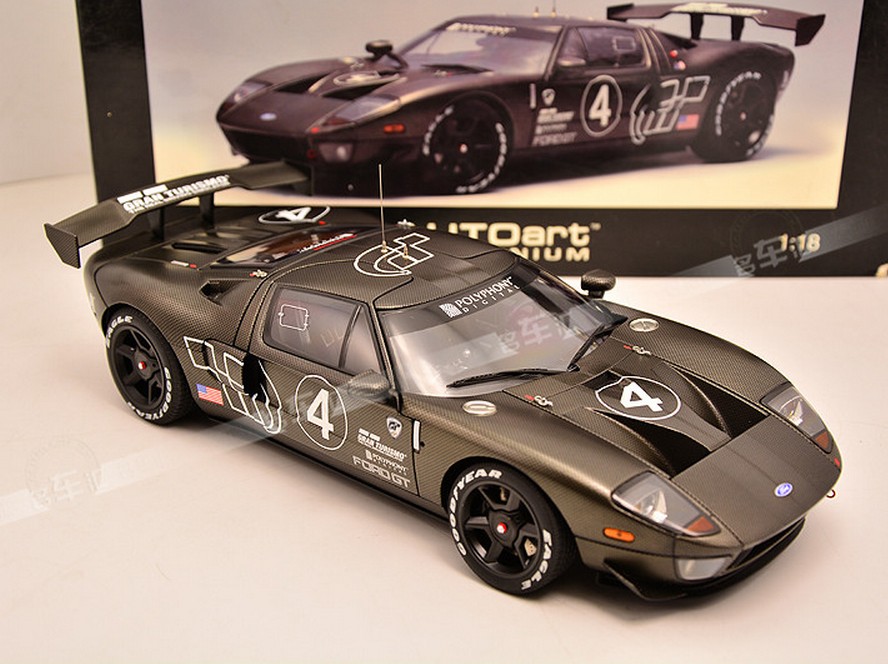 Rio Tinto 1:18 AutoArt Ford FORD GT LM 4 GT40 Carbon fiber car model