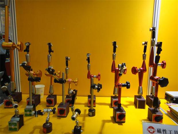 ECE-320 (arm length 300) Mini magnetic table seat Taiwan instrument Chen ECE mechanical universal magnetic table base