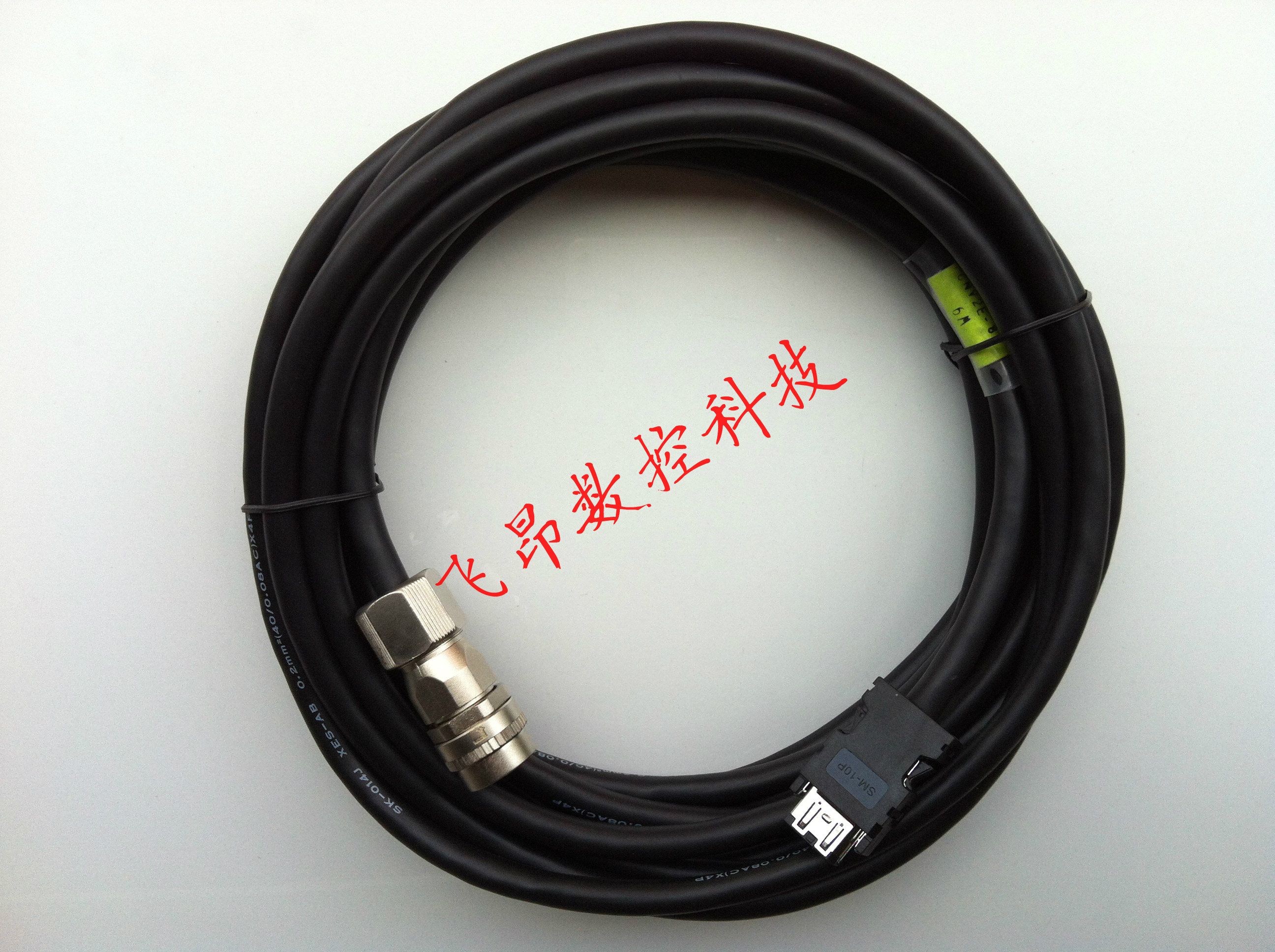 Mitsubishi M70 jacket line servo motor encoder signal line CNV2E-8P 9P feedback line transmission line