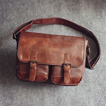 2019 New threebox mens bag shoulder bag retro shoulder bag student backpack locomotive bag buckle bag tide