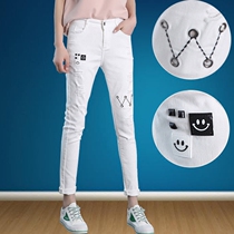 White ripped jeans female Spring and Autumn New Korean version of personality elastic slim slim Joker pencil small feet trousers