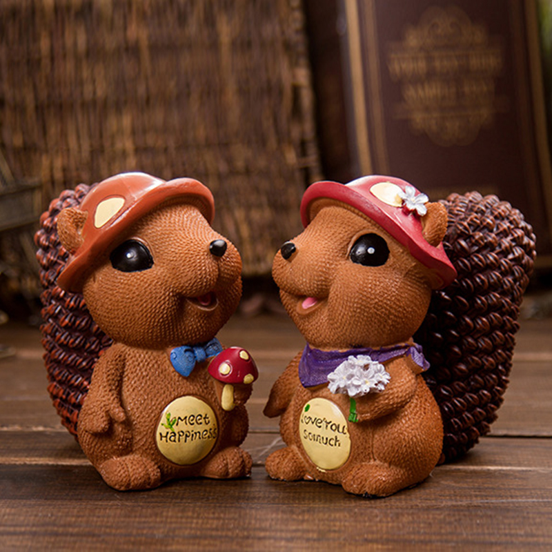 2015 -7-51 = 19cm 19cm high 15cm wide-mushrooms squirrels-holding flower squirrels-hufang cartoon plaster like molds