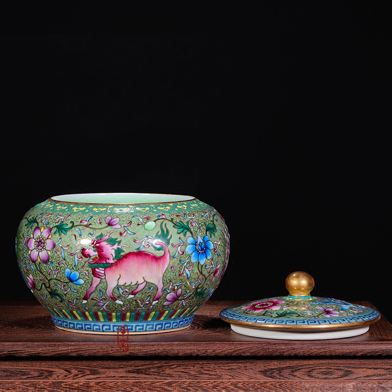 Jingdezhen ceramic antique hand - made vases furnishing articles pastel green kirin caddy fixings colored enamel tank storage tank