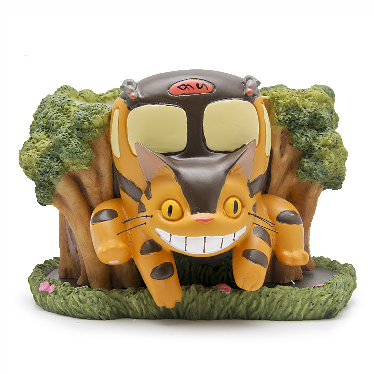 Miyazaki Hayao Miyazaki Mighty Dragon's Mighty Cat's Mighty Cat Dragon Cat Dragon Cat Gentile Cat Dragon Cat Large Dragon Cat Bus Bus Tree Fork Flower-flower Flower Pot