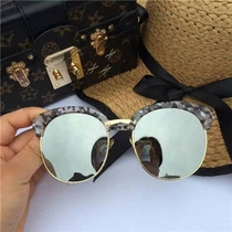 South Korea Wu Yifan the same sunglasses womens round face Korean version of the trendsetter star glasses Mens trend 2021 long face sunglasses