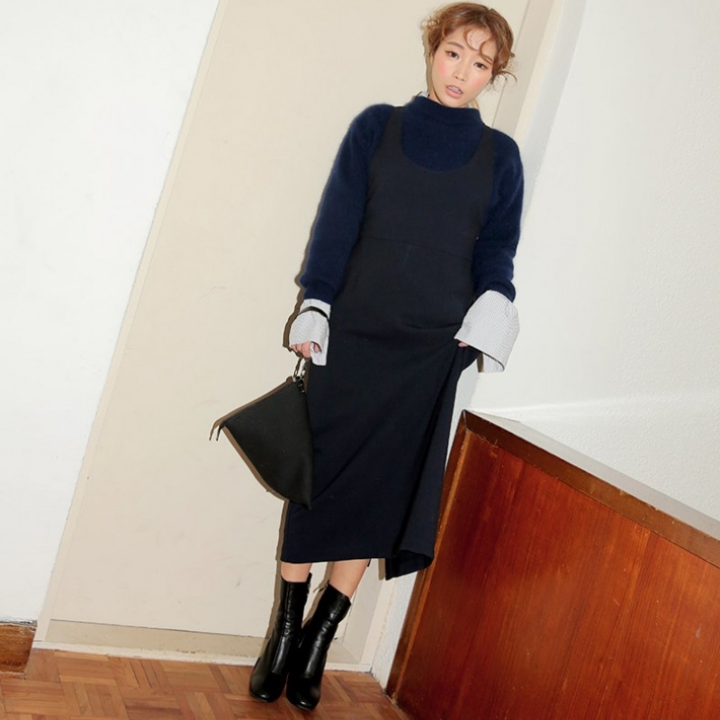 韩国stylenanda官方正品  交叉后背吊带式无袖连衣裙-海军蓝色