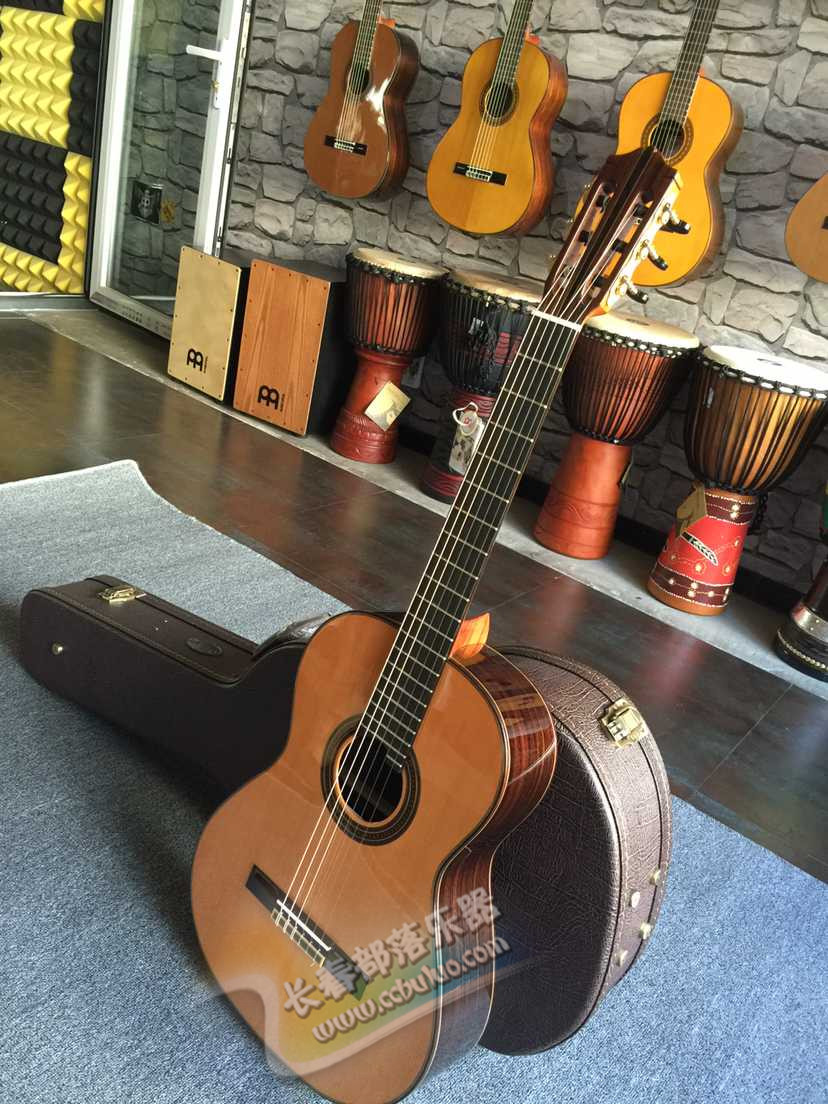 Tribal piano Martinez MCG-110 118 120 128 C Full-board classical guitar