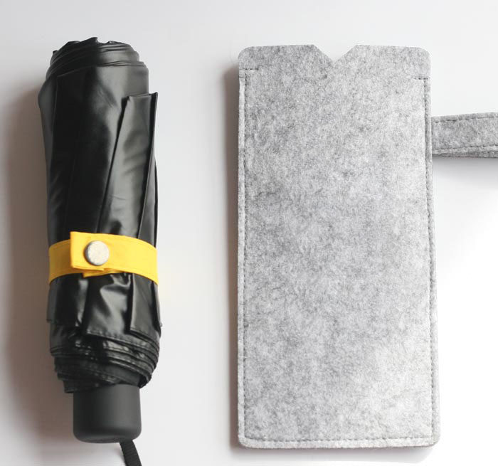 Three-fold double-layer sunscreen umbrella black glue anti-ultraviolet abstinence system sun umbrella sunny umbrella small black umbrella men and women