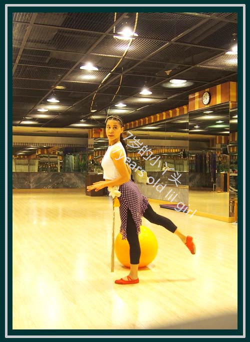 2021 new listing belly dance Taiwan Water Sha'o style bag glutes performing lotus leaf side cramping inclined skirts RM113-Taobao