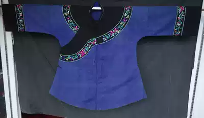Xiangyin Pavilion looking for bosom friend Huishui handmade embroidery bust 114cm high 76cm sleeves 38 * 22cm a-952