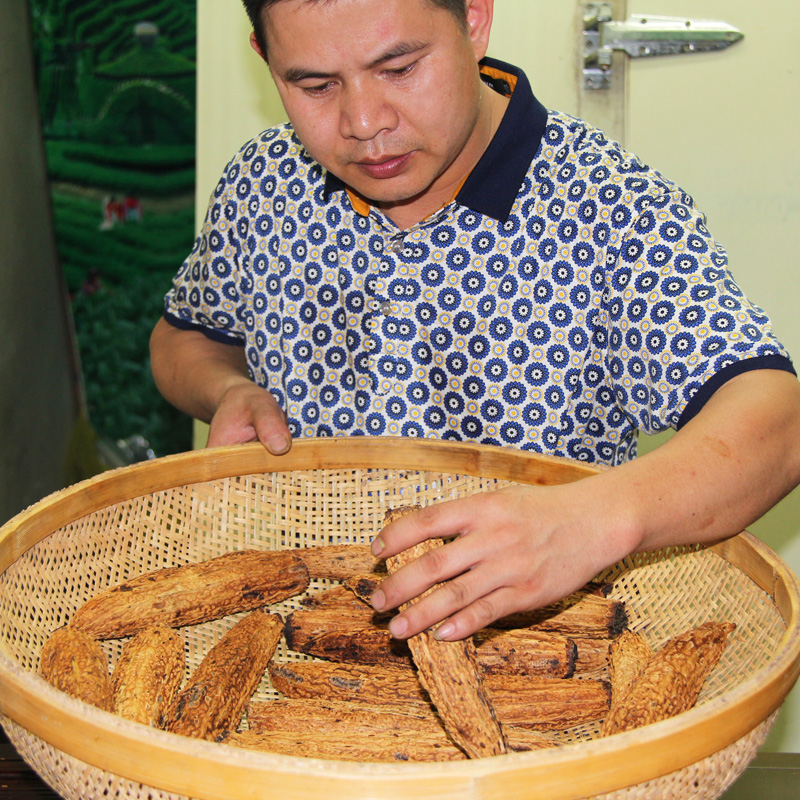 Zheng Liangting’s specialty bitter melon Tieguanyin oolong tea Anxi charcoal roasted strong-flavor Tieguanyin ripe tea 300g