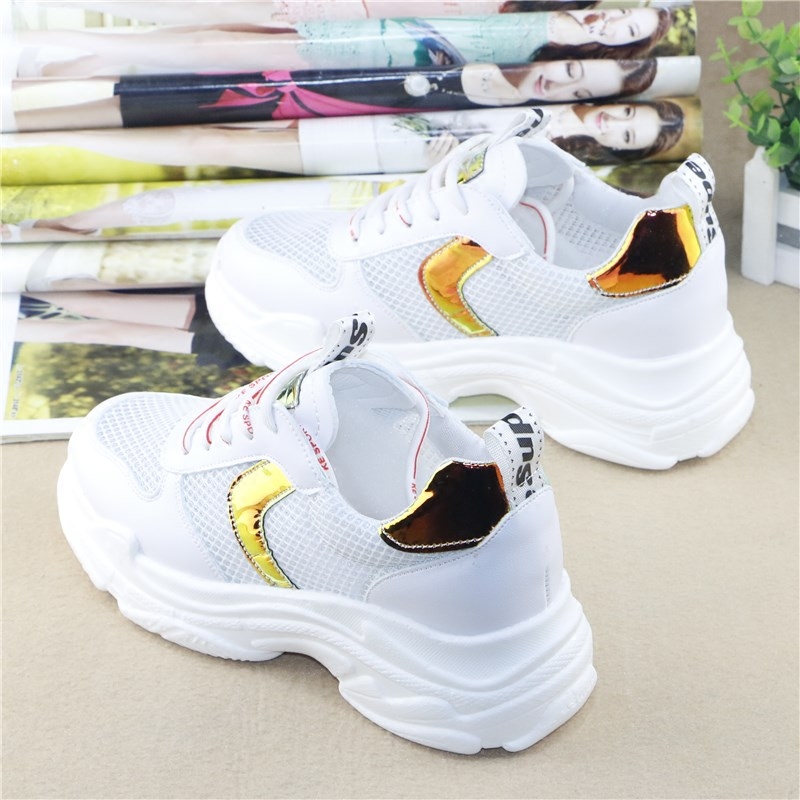Little white shoes women 2020 summer new net shoes breathable lightweight fitness running shoes ins super fire sneakers chi white shoes