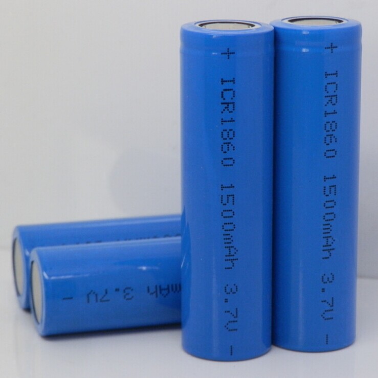 18650 18650 Lithium battery 1800 mAh mobile charging battery pack 2000 mAh electric core 3 7V with protective plate