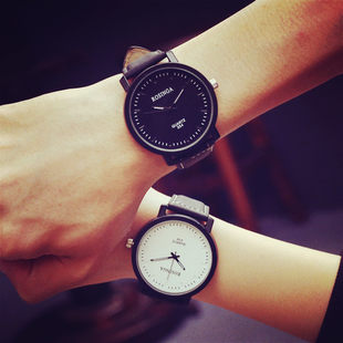 Retro trend belt, fashionable watch suitable for men and women for beloved, simple and elegant design, Korean style