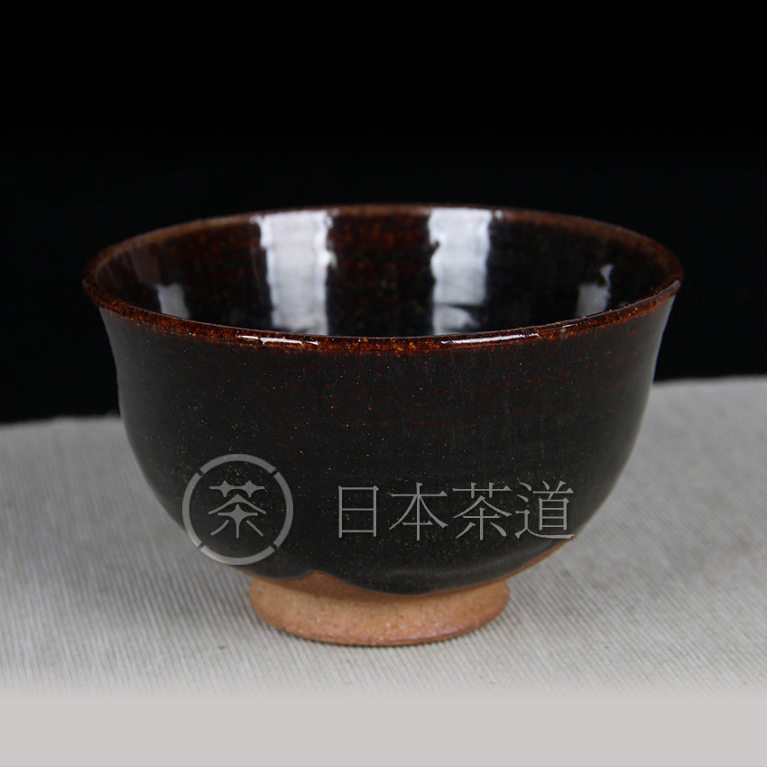 Z Japanese tea bowl, commemorative model, glazed black dot, yellow light, old tea bowl, with original box