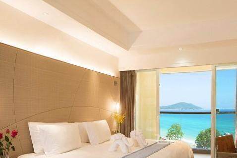 Holiday Seaview Room at Holiday Resort Sanya Yalong Bay