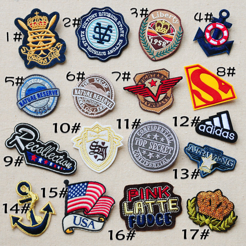 Fashion Badge Medal Chest Clog Bouquet With Flowers Breaking Holes PANTS HAT Clothing Decorative and Embroidered Ironing-up Dongle Sticker