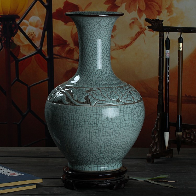 Jingdezhen ceramics hand - carved retro up vases, flower arranging Chinese style porch sitting room adornment is placed