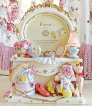 farm house birthday gift creative gift girl dressing table round induction light frame photo frame