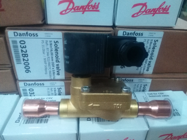 Danfoss Danfoss solenoid valve CSV10 032B2006 16mm5 8 welded port air conditioning cold storage solenoid valve