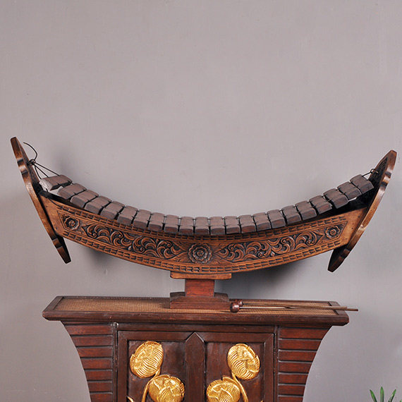 Thai crafts Southeast Asian characteristics home decoration ornaments handmade musical instruments creative wooden piano porch decoration