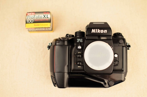 [90 -день гарантии замены] Nikon F4S Nikon F4S Film SLR Card Card