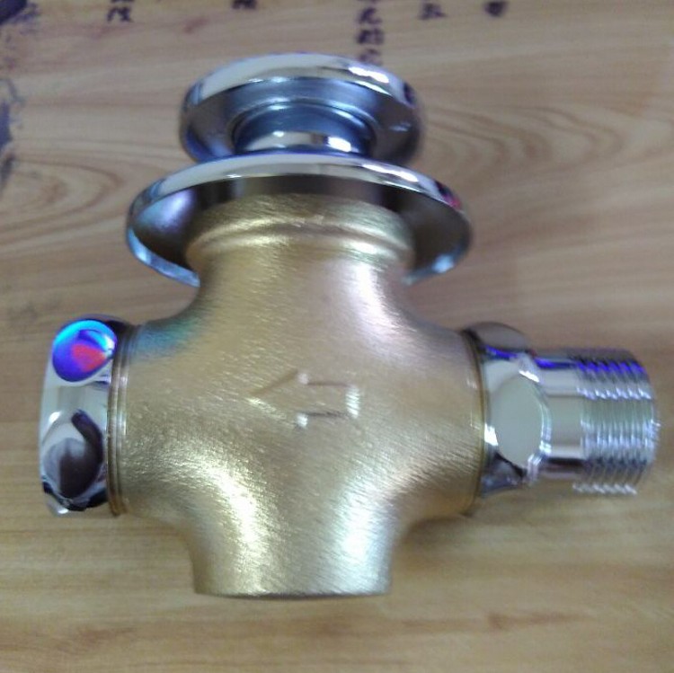 Copper foot trampled squatting pan flush with concealed concealed pedal washout valve hand pressed stool squat-pit time-lapse valve