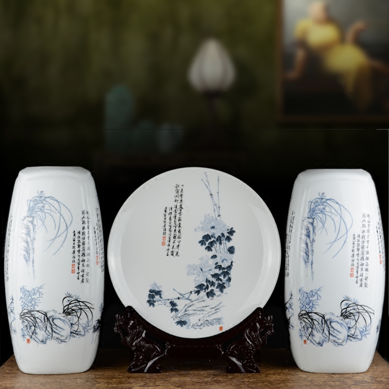 Jingdezhen ceramics vase three - piece furnishing articles sitting room of Chinese style by patterns porcelain decoration decoration plate
