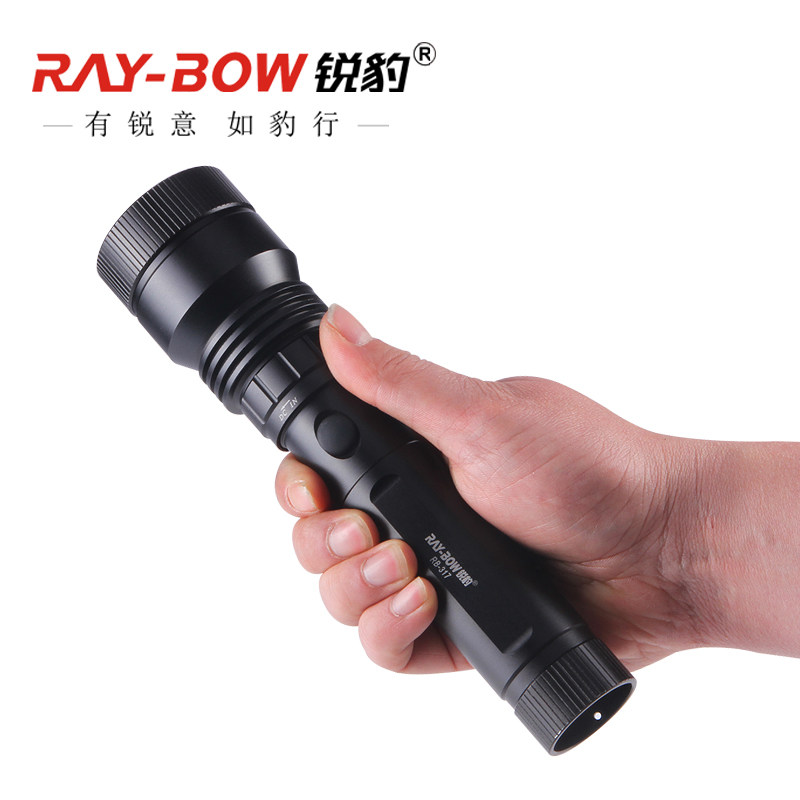 Sharp leopard RB317 intense light T6 flashlight 26650 rechargeable lithium electric mise-less dimming outdoor patrol waterproof far-shot ride