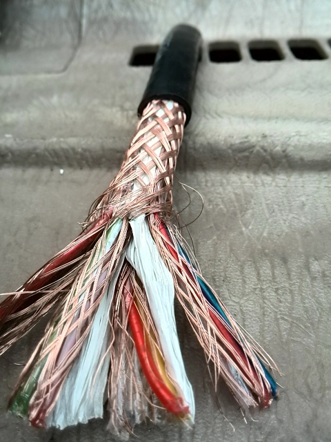 ZR-DJYPVP4X2X1 flame retardant national standard computer wire computer cable 8 core 4 split screen signal shading line