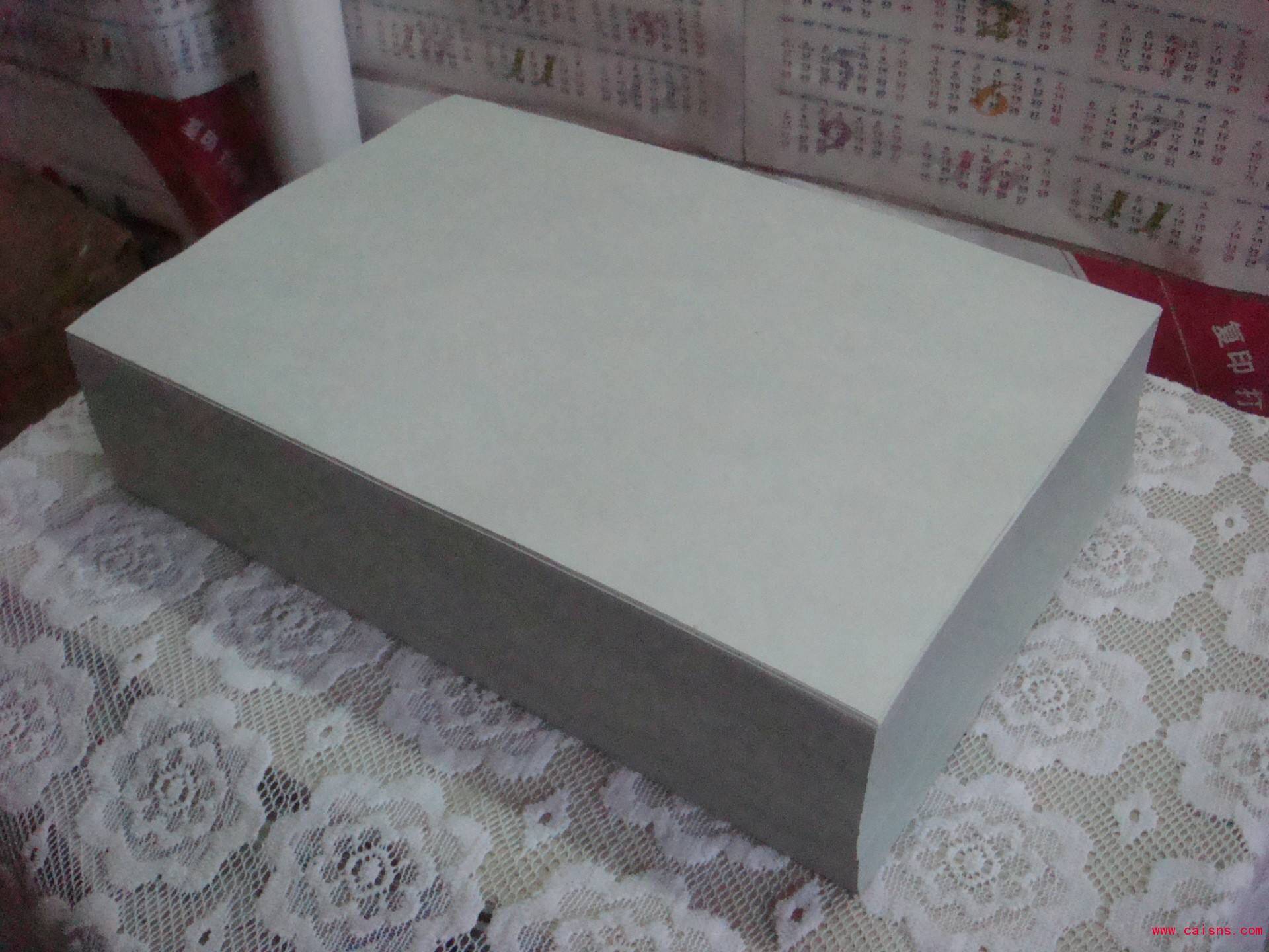 2021 sale factory direct high quality light gray newsprint stuffing paper packing paper industrial paper