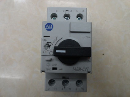 ALLEN-BRADLEY 140M-C2T-C10 AB relay 140M-C2T-C10 B