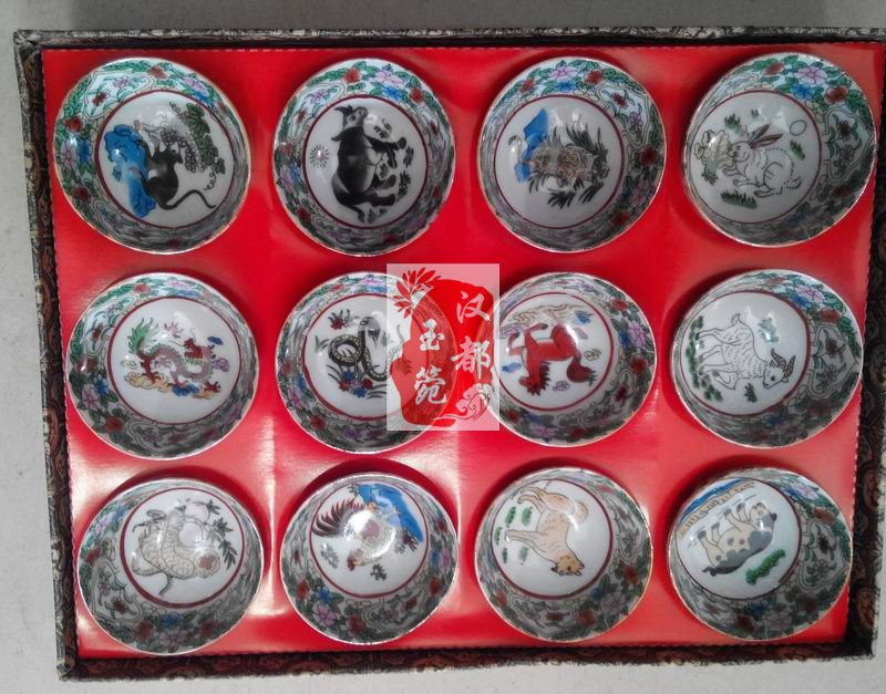 Jingdezhen porcelain ceramic Ming Qingqing green flower porcelain ware painted porcelain ware duozodiac cup set of horse to success