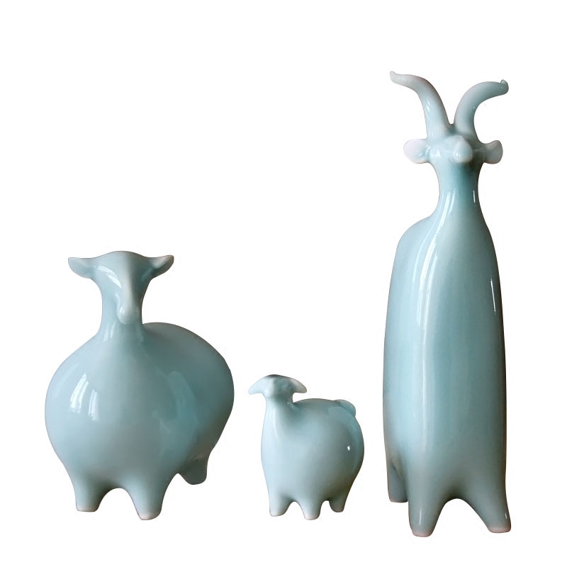 Rain tong home | jingdezhen ceramics creative shadow blue sheep checking porcelain three Yang kaitai home furnishing articles