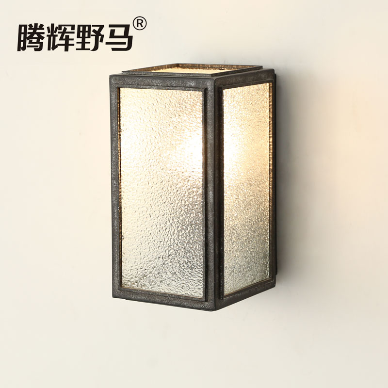 �ڻ�Ұ����ʽ���ڵ�B234