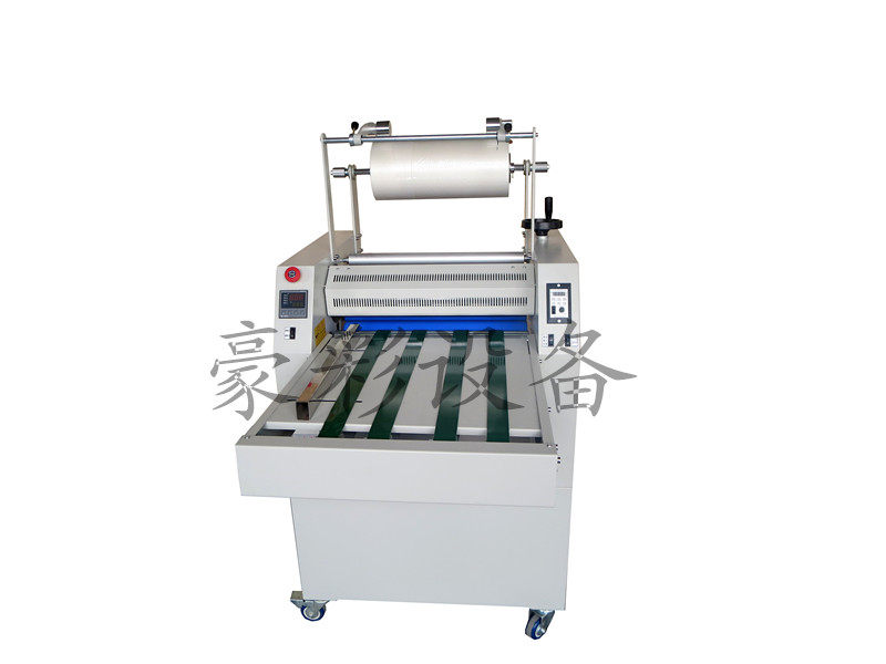 Manufacturers direct sales pneumatic film machine 520A automatic film coating machine conveyor belt coating machine steel rolling film machine