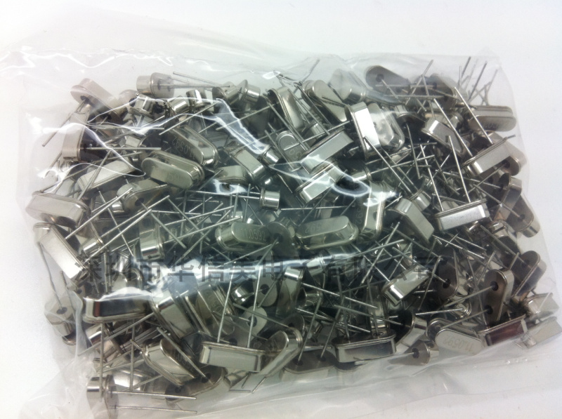Straight Inserts Passive Crystal Zhen 49S 49S 11 0592M 0592M HC-49S 11 0592MHz 10PPM New Spot