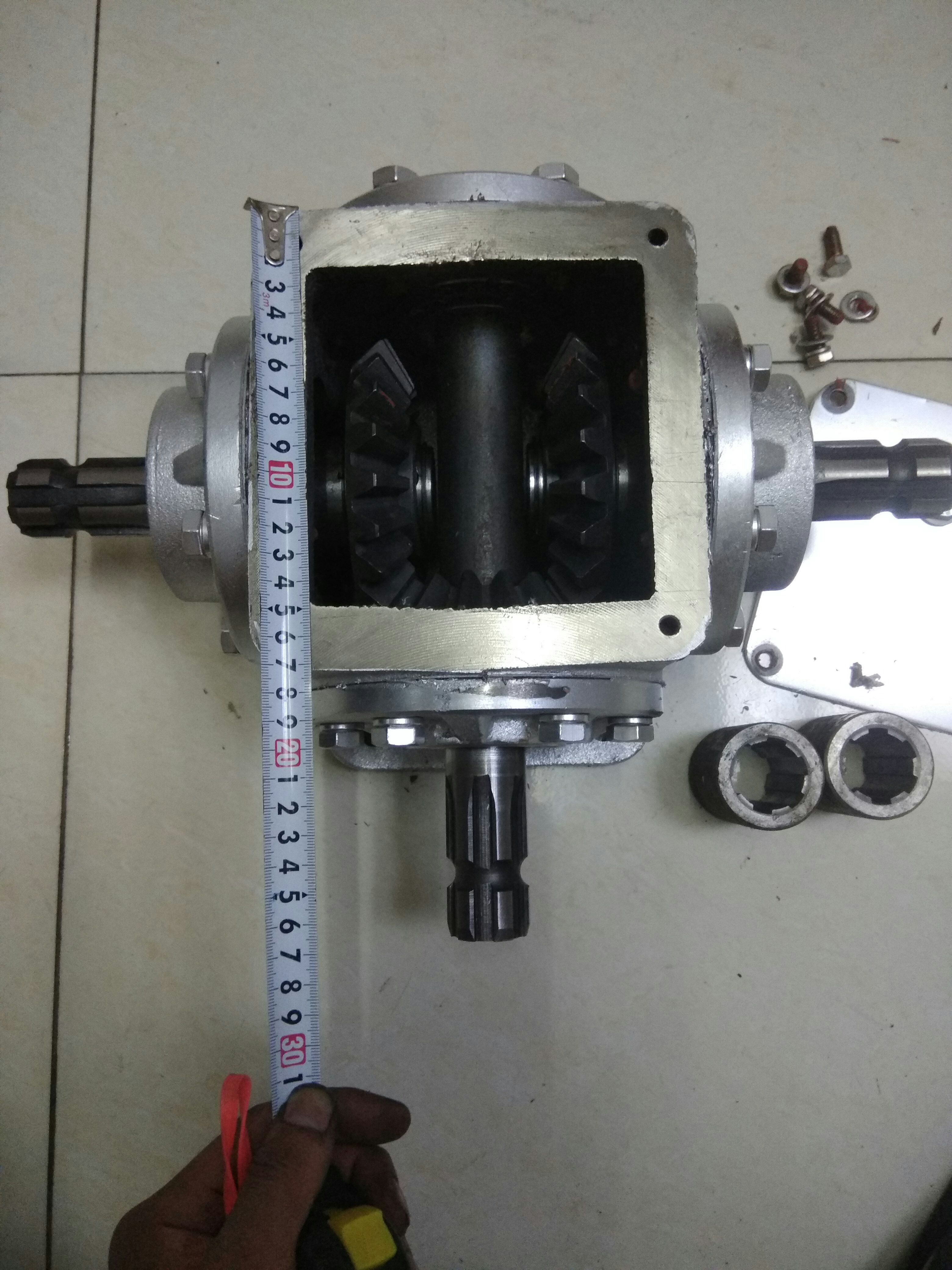 T6 gearbox 1:1 forward and reverse 1:1.5 forward and reverse right angle steering box commutation gearbox reducer commutator commutator