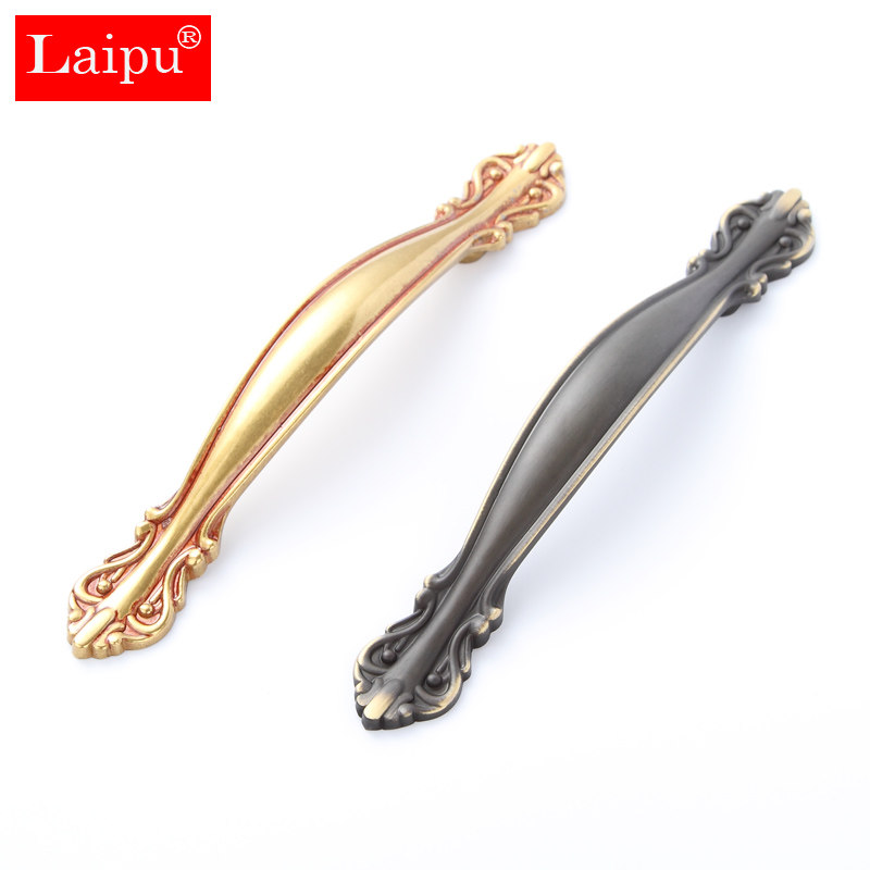 ����ŷʽ�����׳������ֹ�ͭɫС����