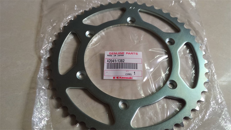 Kawasaki original KLX300 KLX250 KDX220 KX250 47T steel rear tooth plate 42041-1382