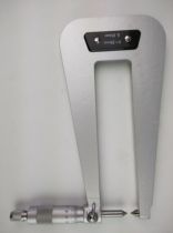 Pointed deep bow micrometer 0-25mm 0 01mm Guangqiu customized