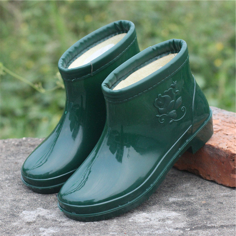 Autumn Winter Women's Rain Shoes Garden Short Drum Waterproof Shoes Low Helper Working Shoes Non-slip Warm Add Cotton Rain Boots Cover Shoes