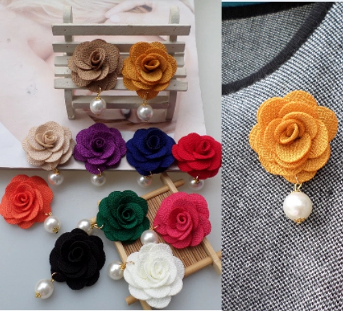 Trang sức Kim cương Jinjiu Phụ kiện vải mới Ba chiều Hoa hồng Hoa cô dâu Studio Corsage Trâm cài giày Hoa nhiều màu - Trâm cài