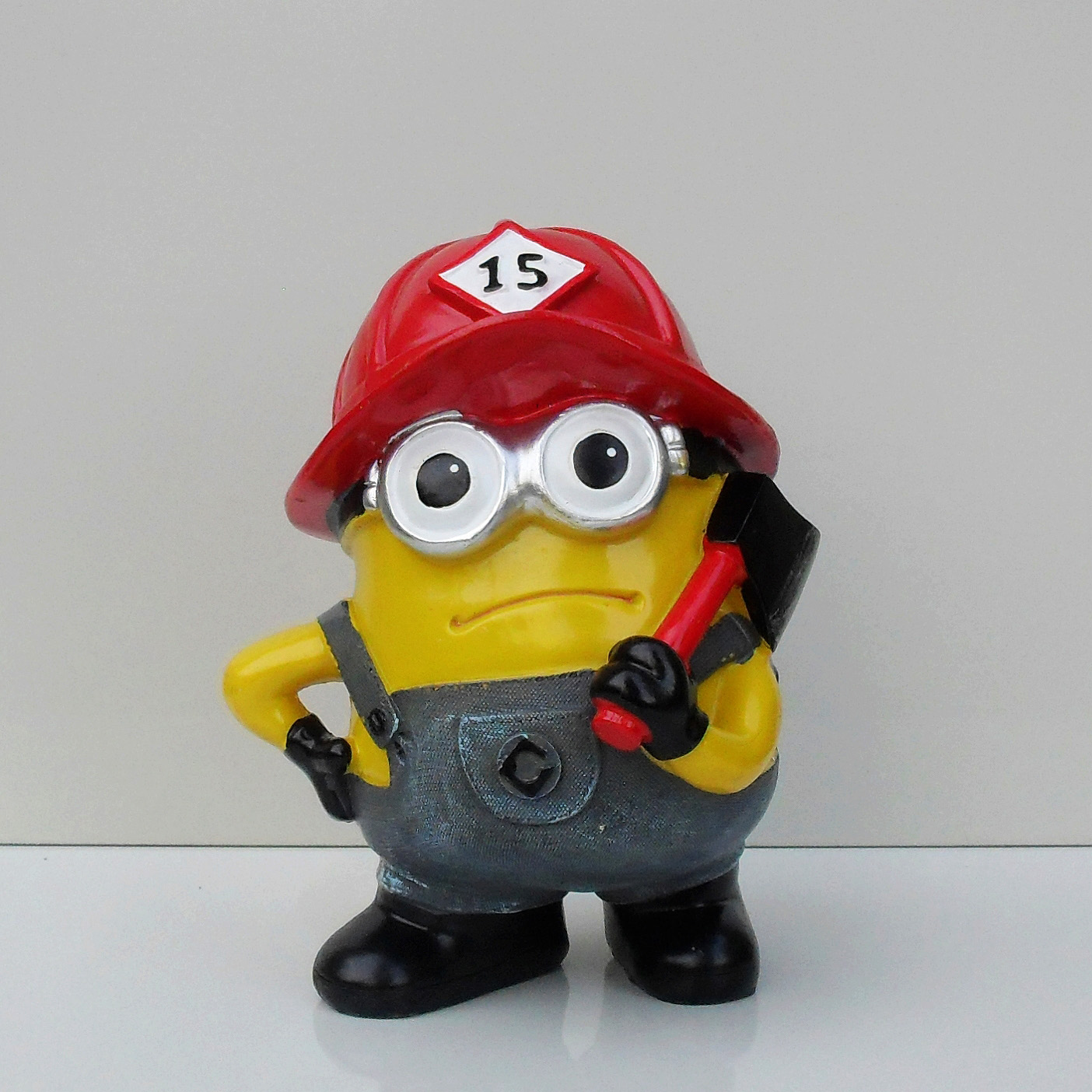 9/4/2014 = 23cm metres high 18cm metres wide-cartoon plaster like mould parent-child interaction